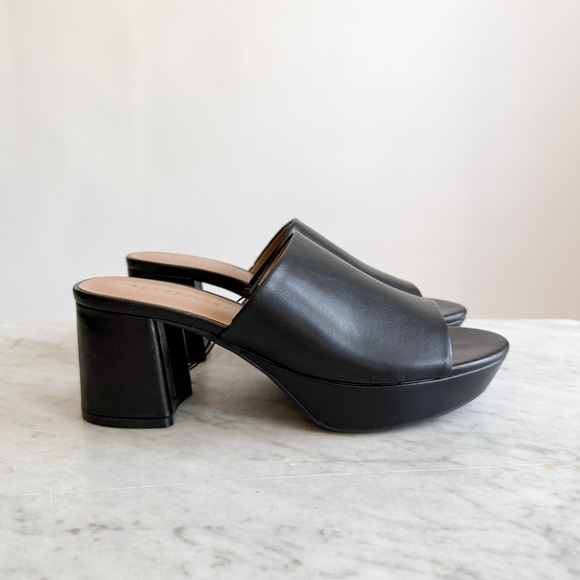 NWT Aerosoles Cassy black leather slide platform sandals size 6.5 - Picture 1 of 6